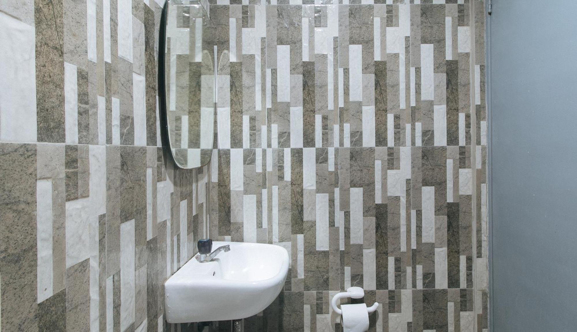 Reddoorz At Fat J Apartelle Mactan Cebu Dış mekan fotoğraf