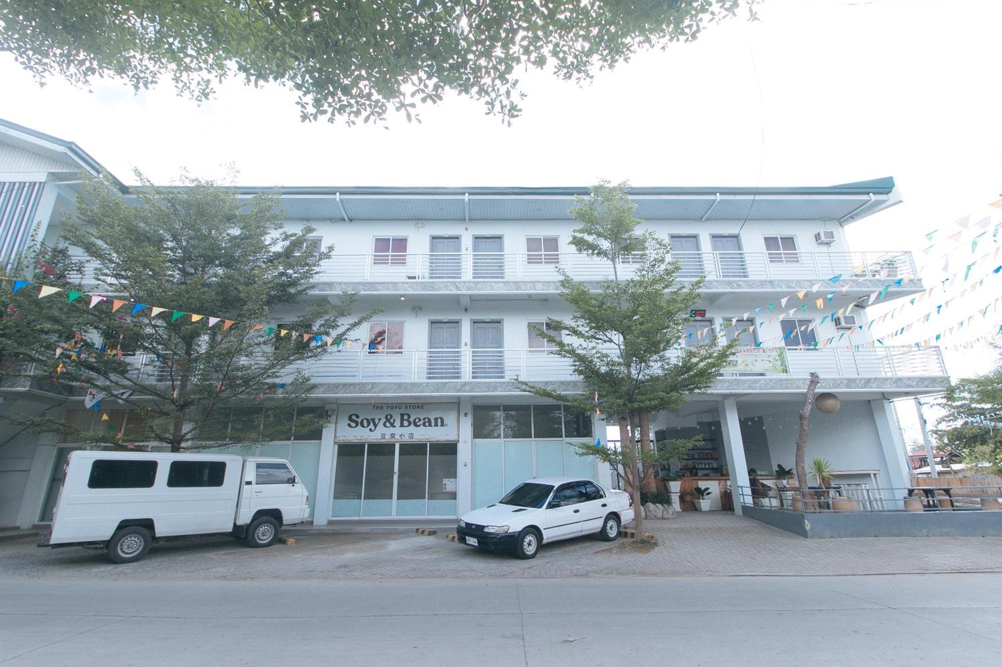 Reddoorz At Fat J Apartelle Mactan Cebu Dış mekan fotoğraf